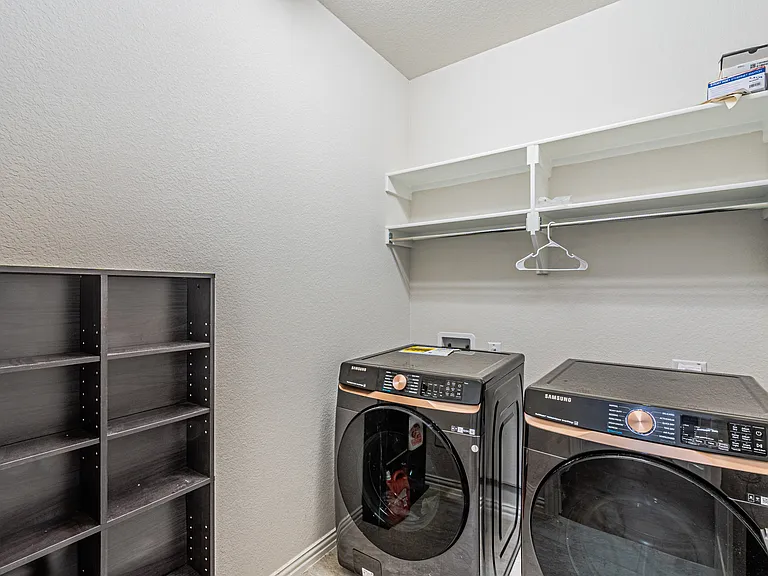 4309 Lake View Rd — Photo 28
