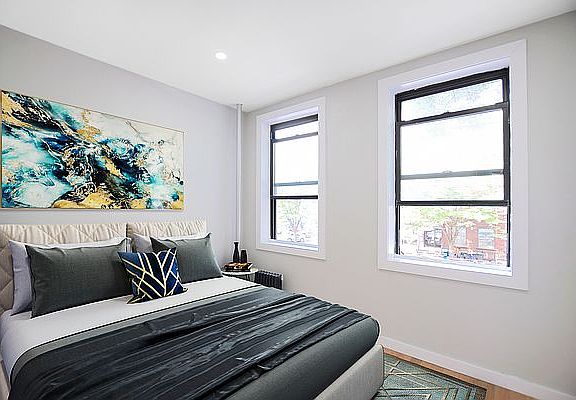 4th image of 232 W 135th St #4A
