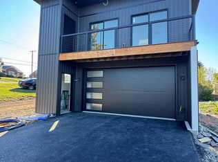 6586 Town Dr, Saint Thomas, PA