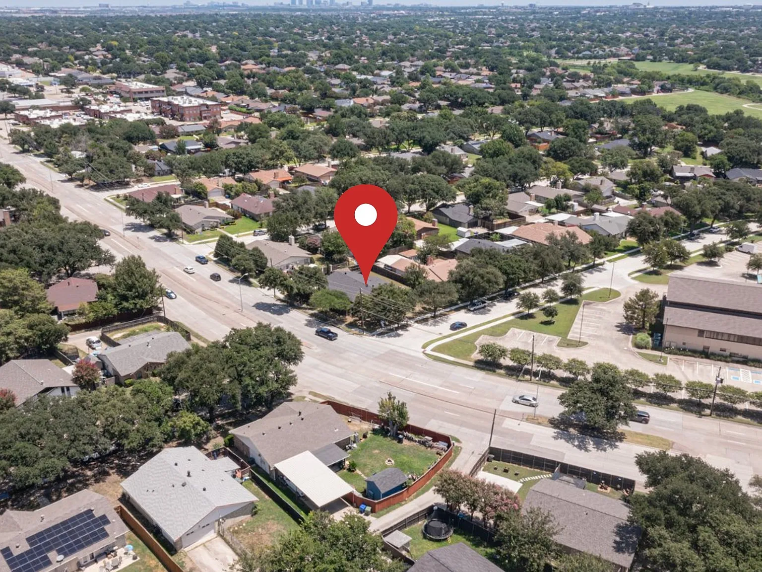 3 bed, 1966 sqft, $2,600 — Photo 3