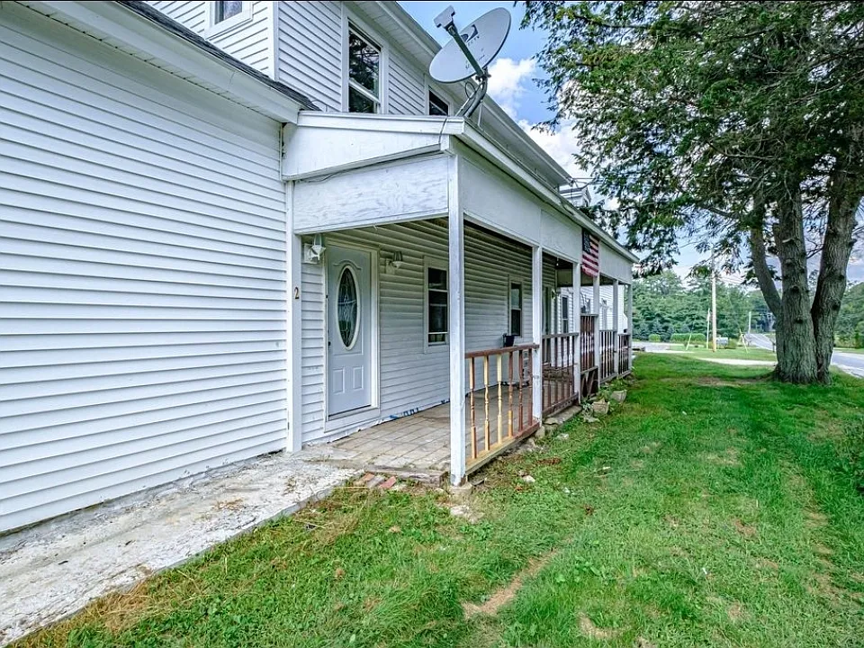 178 Main St