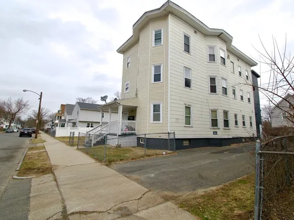 107 College St, Springfield, MA 01109