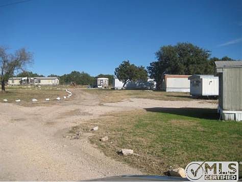 2nd image of 511 Oakalla Loop