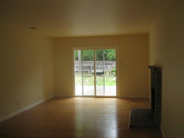1st image of 1107 Acacia St