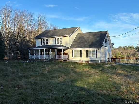 3rd image of 144 Lucky Lake Drive
