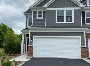 528 Watercress Dr, Aurora, IL 60504