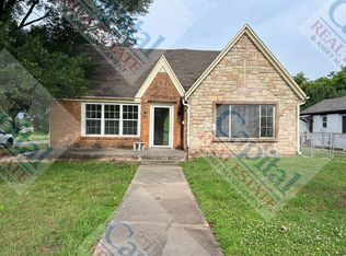 1602 N Market Ave, Shawnee, OK 74804