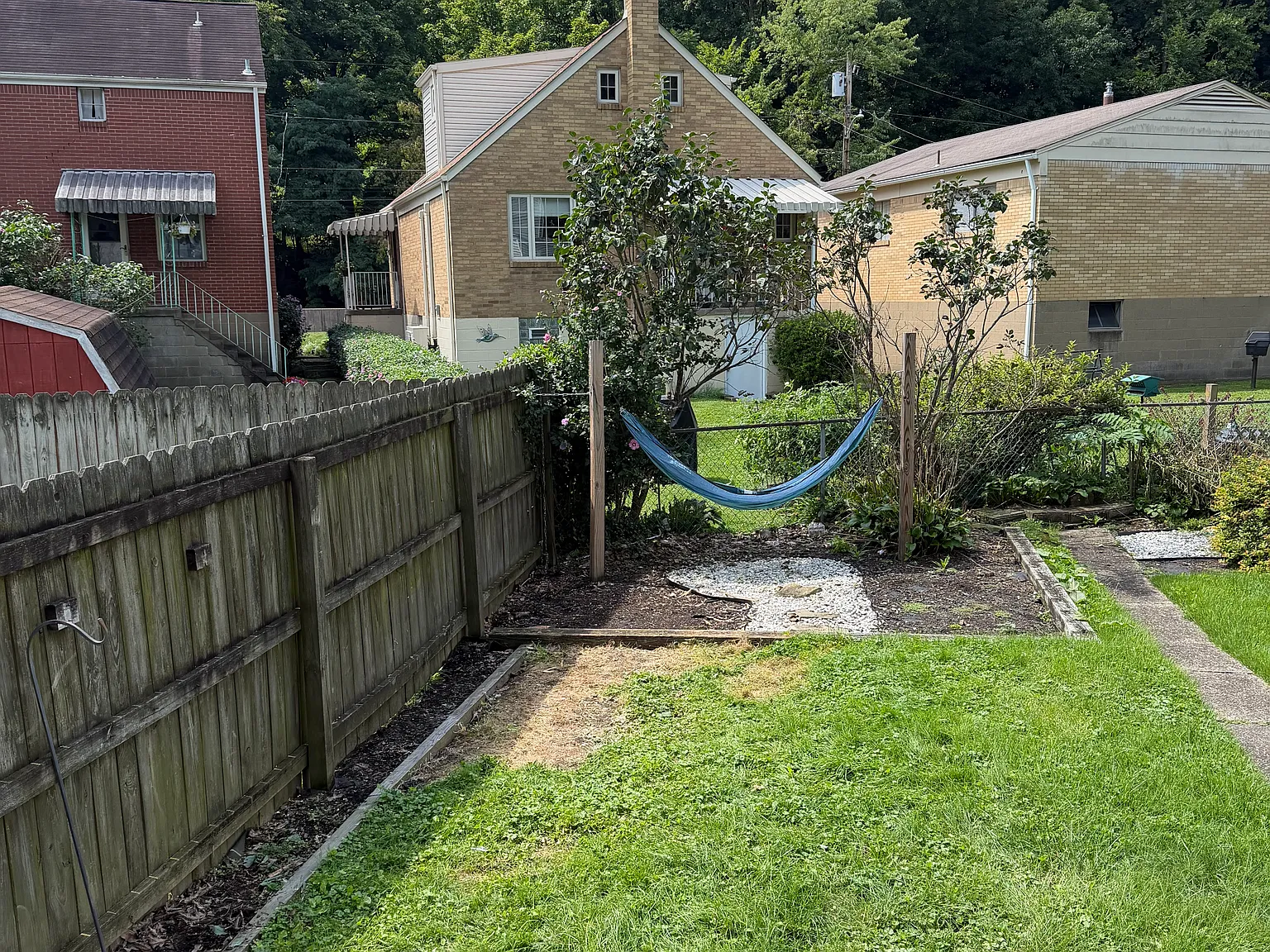 2 bed, 996 sqft, $1,350 — Photo 3