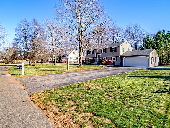2nd image of 16 Woodside Drive