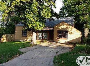 4405 Byrd Dr, River Oaks, TX 76114