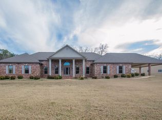 1850 Lawson Oaks Dr, Little Rock, AR 72210