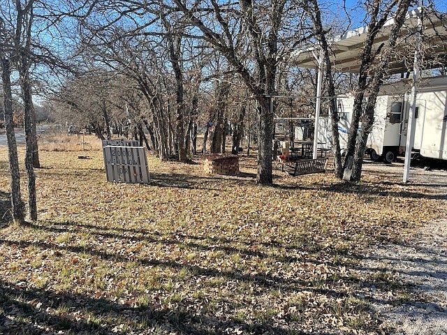 1st image of 2000 Willow Dr