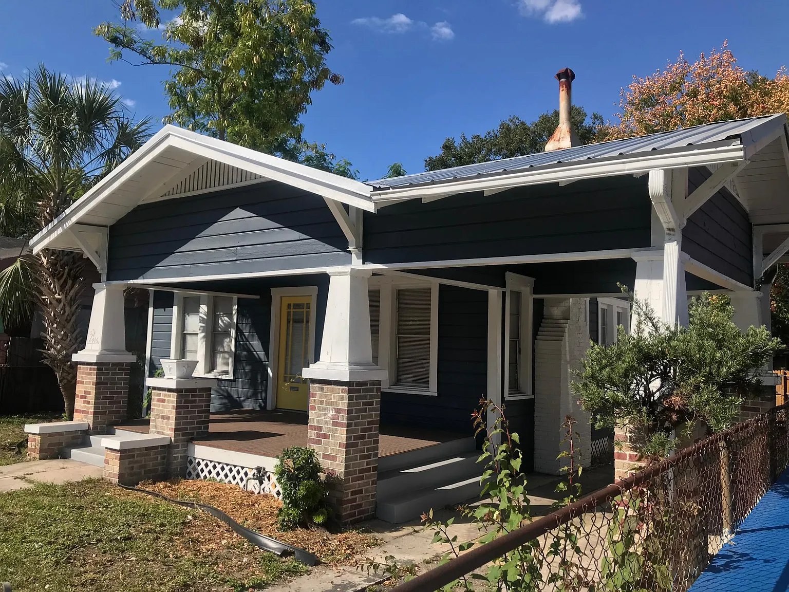 3 bed, 1192 sqft, $2,300 — Photo 1