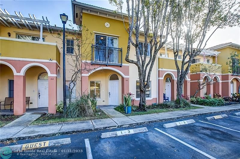 1st image of 103 S Santa Catalina Cir #103