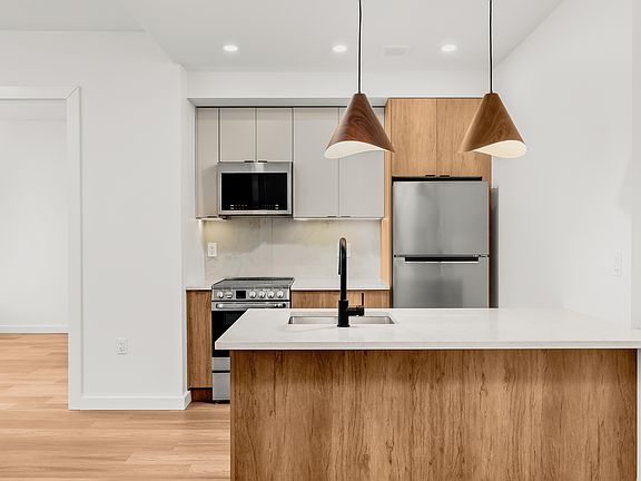 3rd image of 261 Grand Concourse #2715