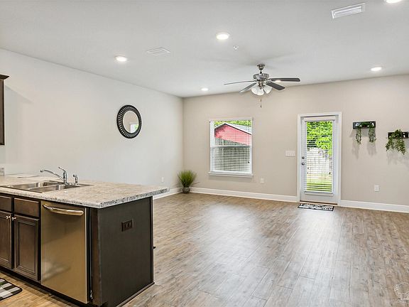 2nd image of 6009 Royal Port Ct