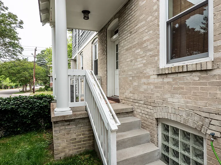 1601 Ashland Ave — Photo 10