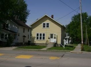 1123 N Richmond St, Appleton, WI 54911