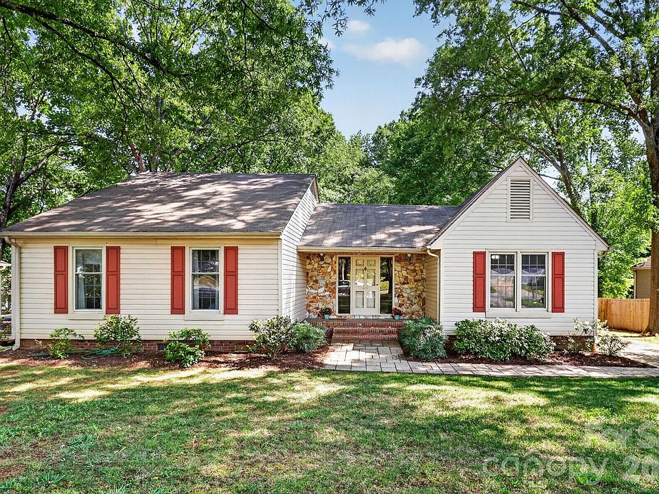 1st image of 6111 Patrick Pl