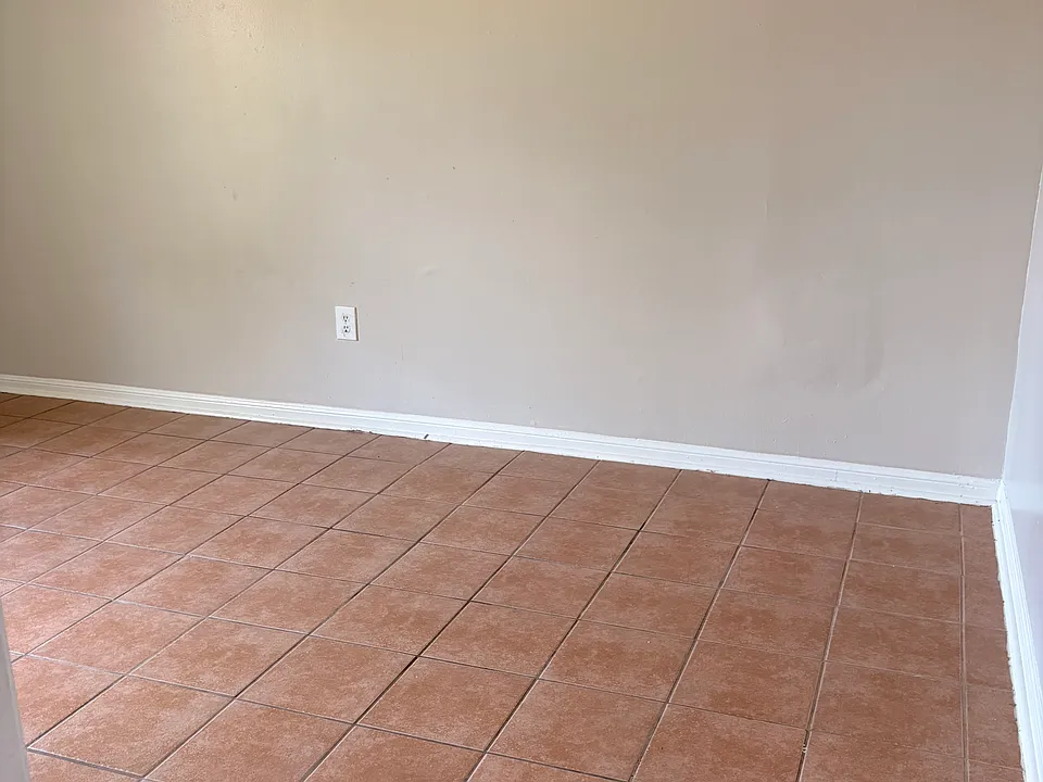 1510 La Annie Dr #4