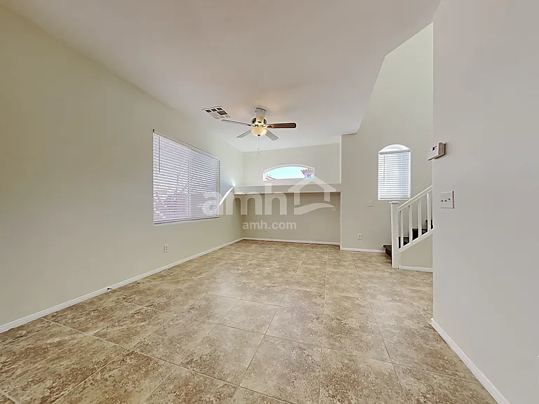 8920 Cambridge Glen Ct — Photo 5