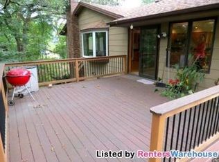 4116 Strawberry Ln, Eagan, MN 55123
