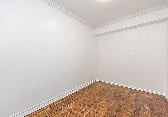 5th image of 1420 York Ave #3GA