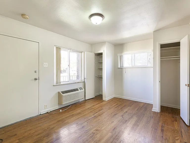 901 N Jasmine St — Photo 8