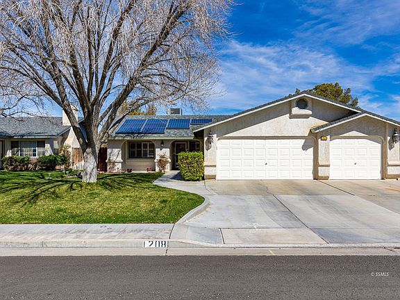 2nd image of 1208 Windy Lynn Ave