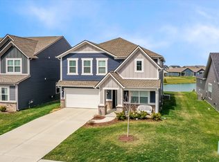 7446 Legends Way, Whitestown, IN 46075