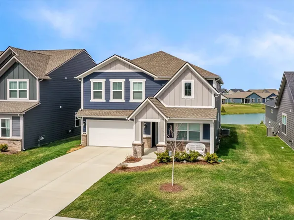 7446 Legends Way, Whitestown, IN 46075