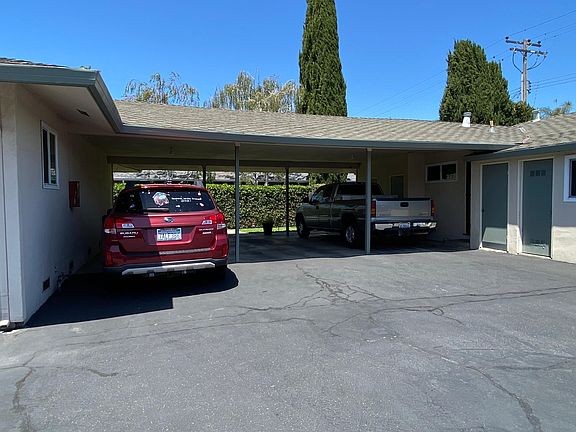 3rd image of 2483 Anna Dr #C