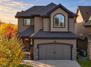 3 N Cooperstown Row SW, Airdrie, AB T4B3T5