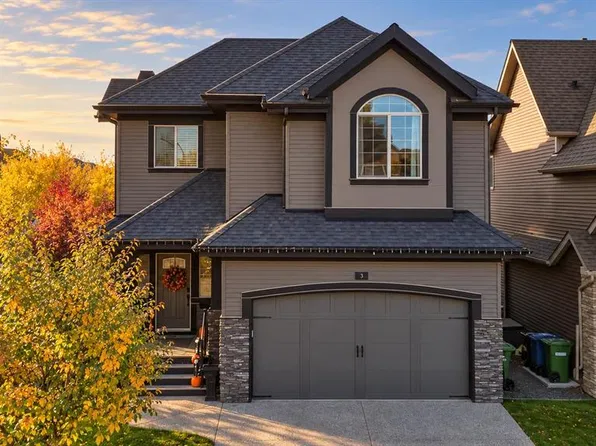 3 N Cooperstown Row SW, Airdrie, AB T4B 3T5
