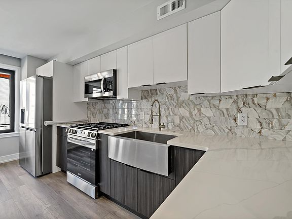 4th image of 2053 N 2nd St #A