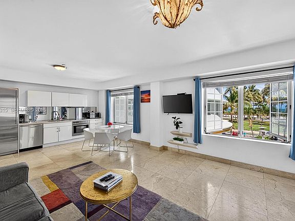 2nd image of 1250 Ocean Dr #3F