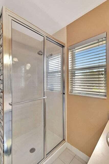 1st image of 18 Amherst Court #B