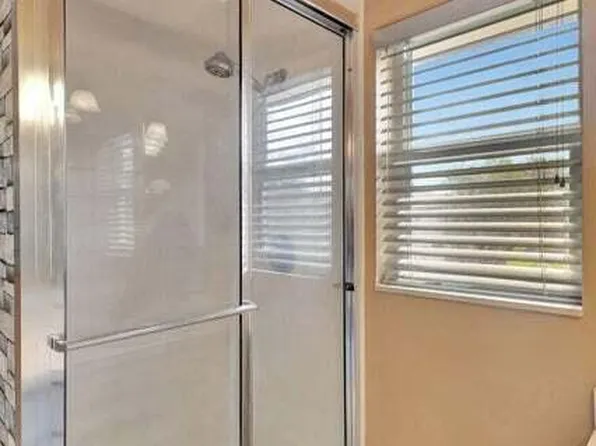 18 Amherst Court #B, Royal Palm Beach, FL 33411