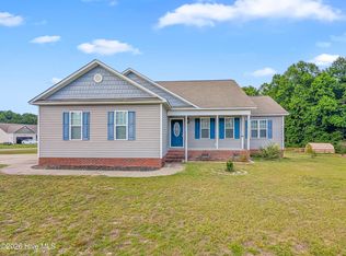 14 Patricia S Vann Ct, Dunn, NC 28334
