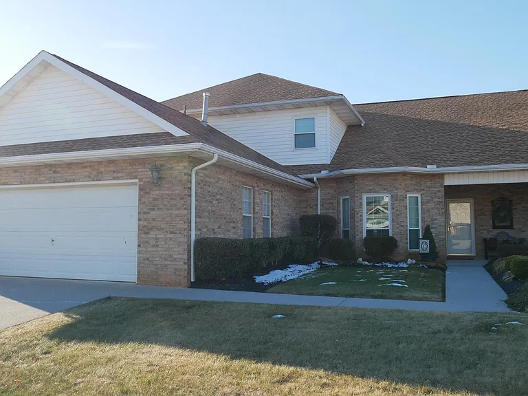 213 Winged Foot Dr — Photo 1