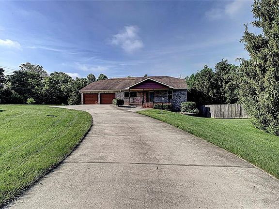 2nd image of 11755 Admirals Ln