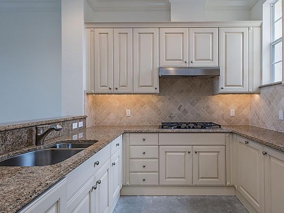 3rd image of 2731 Aviamar Cir APT 202