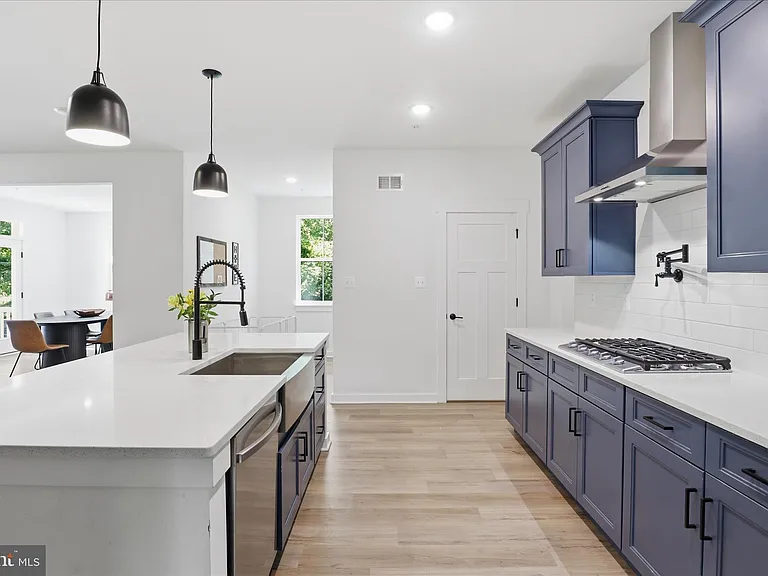 15717 Tierra Dr — Photo 7