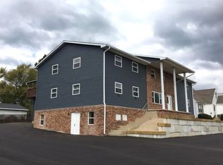 125 Elmridge Pl, Creve Coeur, IL