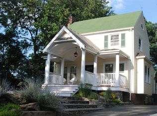 1329 N Stuart St, Arlington, VA 22201