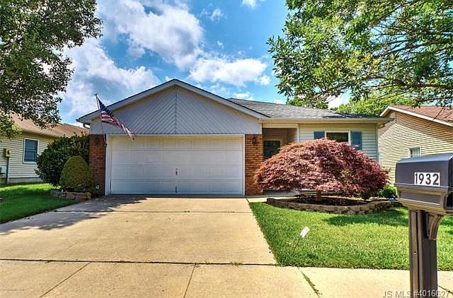 1st image of 1932 Cherryvale Ct