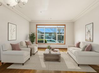 834 Pavilion Pl, Ashland, OR 97520