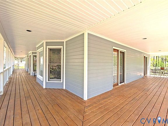 4th image of 2911 Wicklow Ln