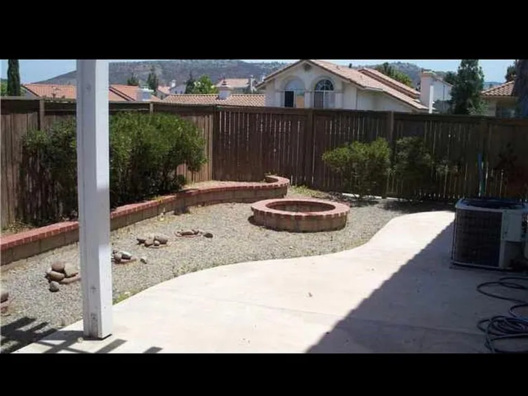 9250 Longridge Way — Photo 5