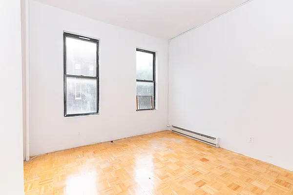 Rented by MySpaceNYC | media 22